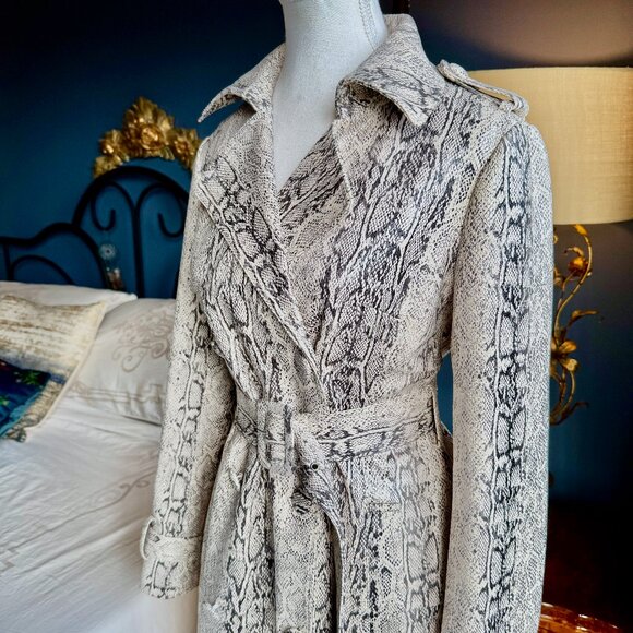 Avec Les Filles Snake Print Heavy Double Breasted Trench Coat NWOT - Picture 4 of 16
